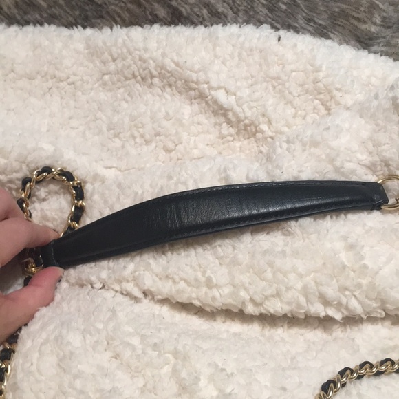 Authentic Coach bag only used twice (value $400) - Picture 4 of 7